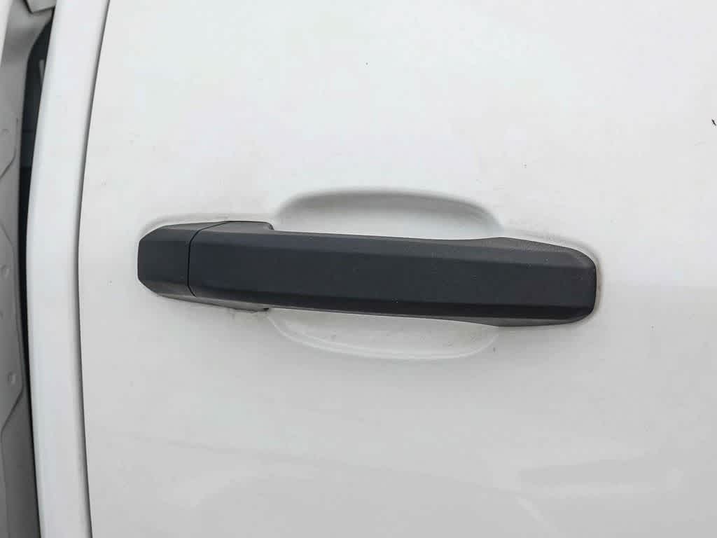 Thumbnail: 2014 Chevrolet Silverado 1500 - 10