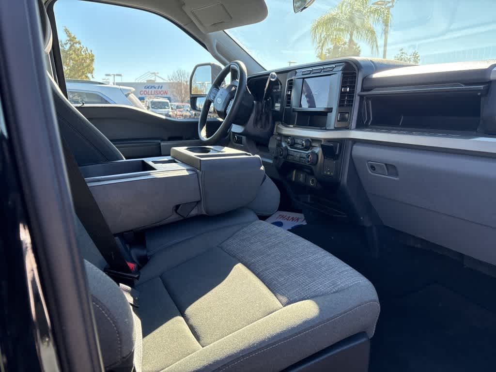 Thumbnail: 2024 Ford F-250 - 10