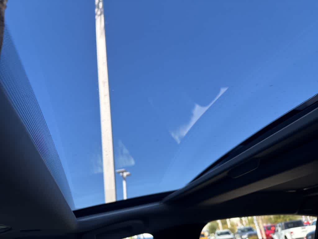 Thumbnail: 2025 Toyota Prius - 11