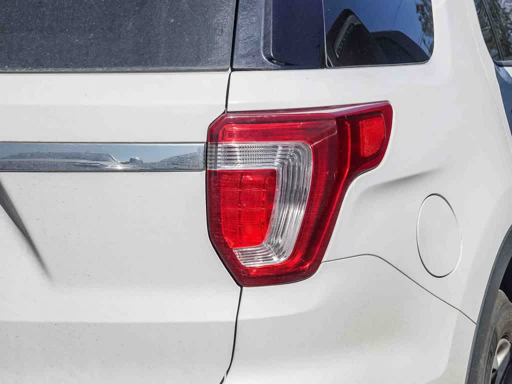 Thumbnail: 2017 Ford Explorer - 9