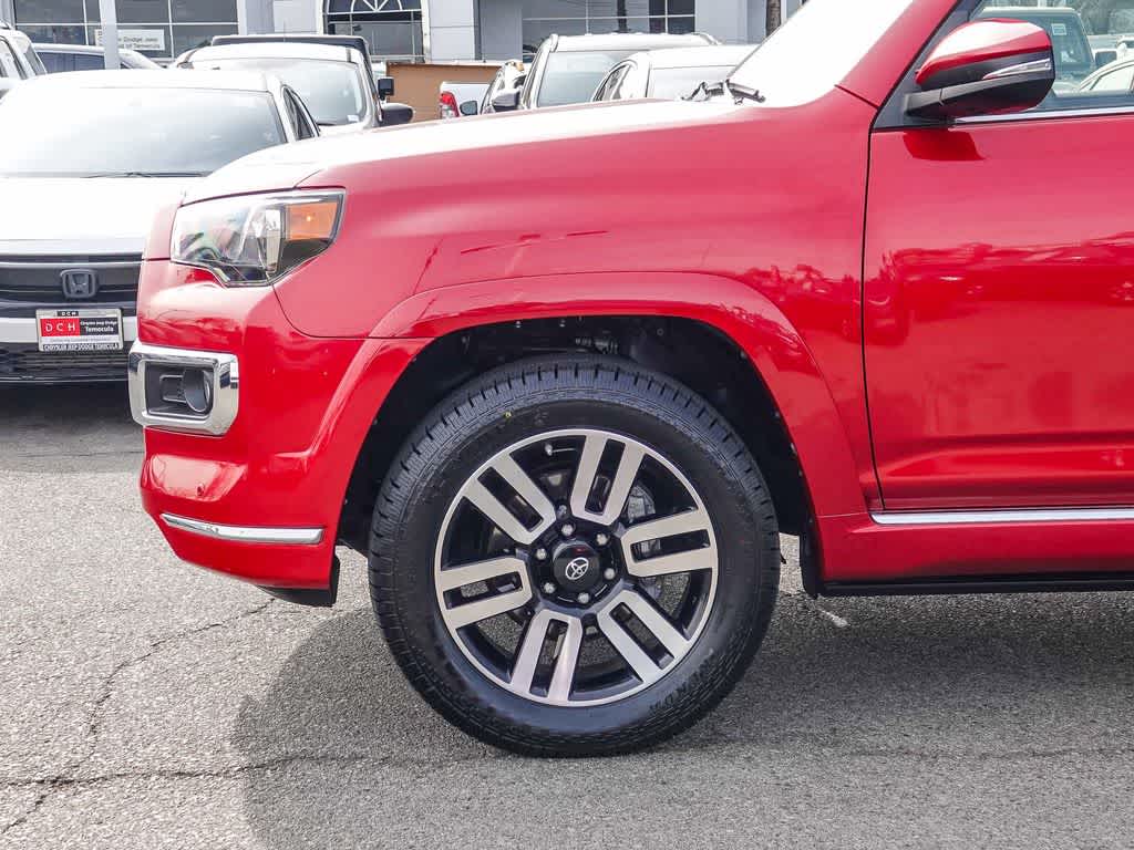 Thumbnail: 2018 Toyota 4Runner - 8