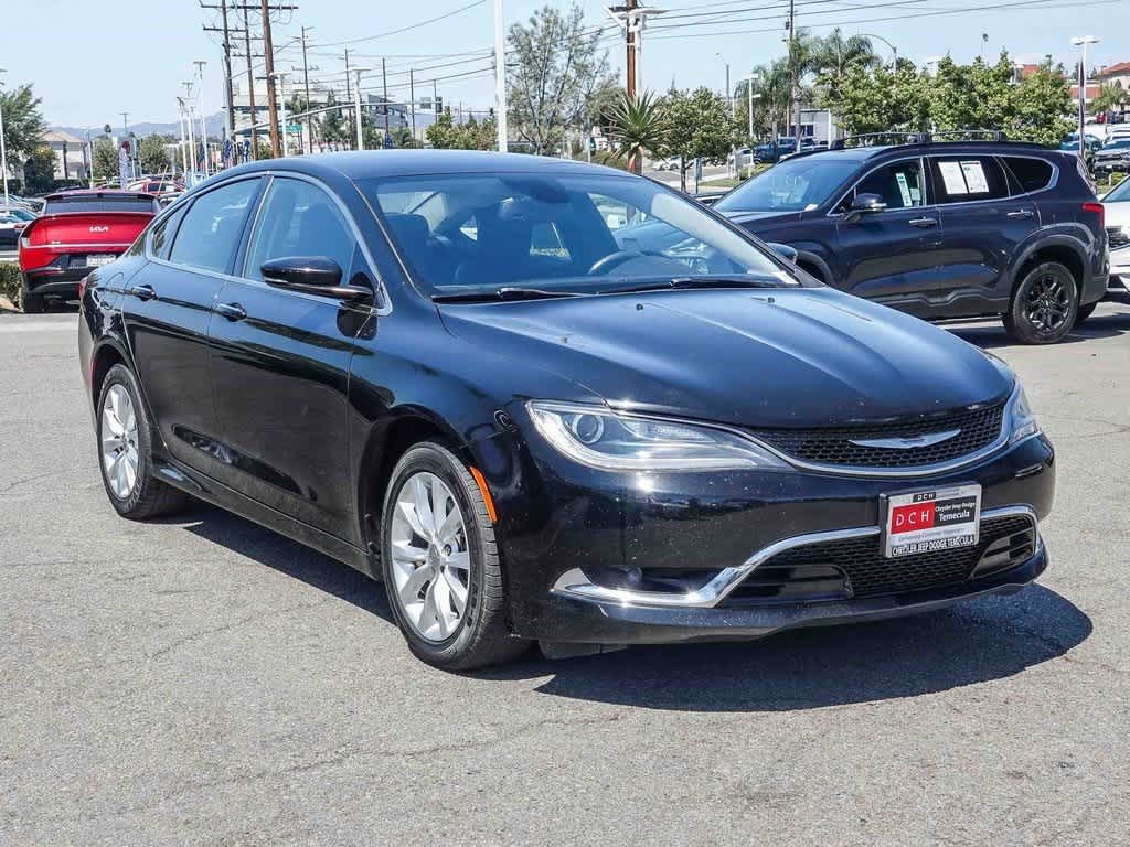 Thumbnail: 2015 Chrysler 200 - 3