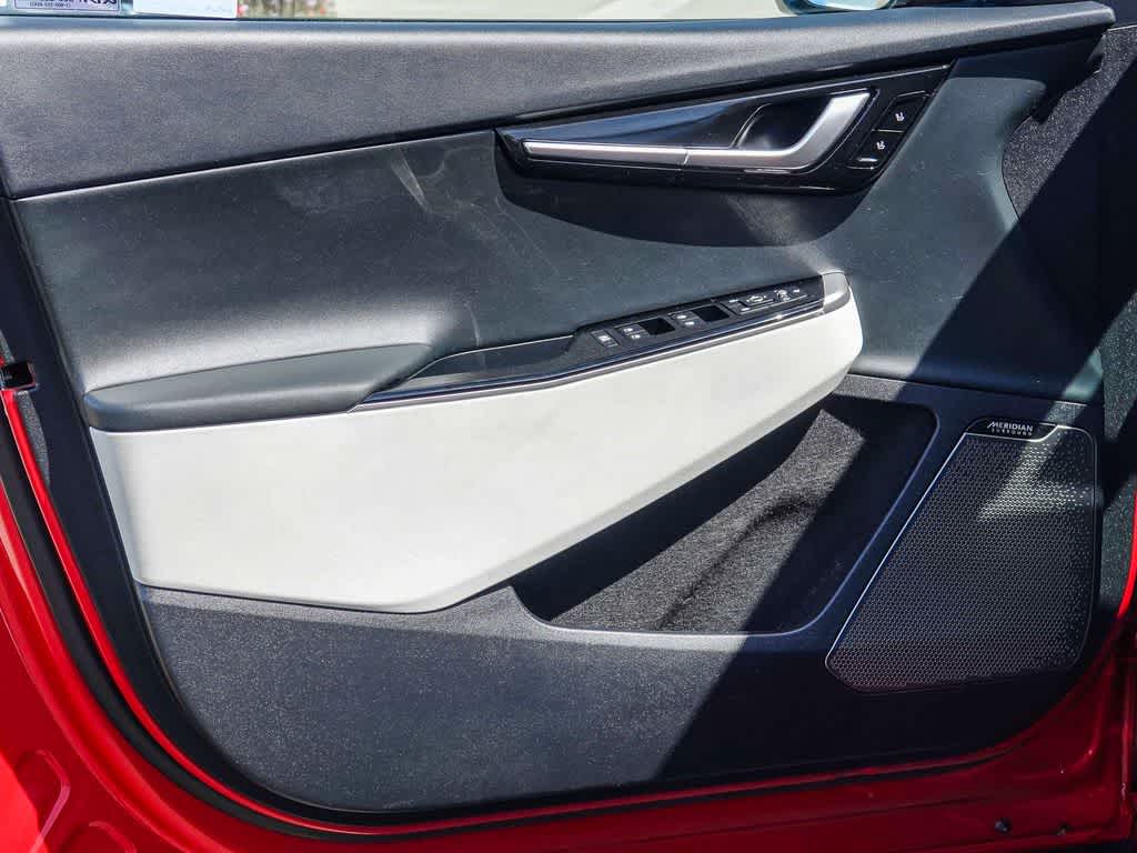 Thumbnail: 2023 Kia EV6 - 19