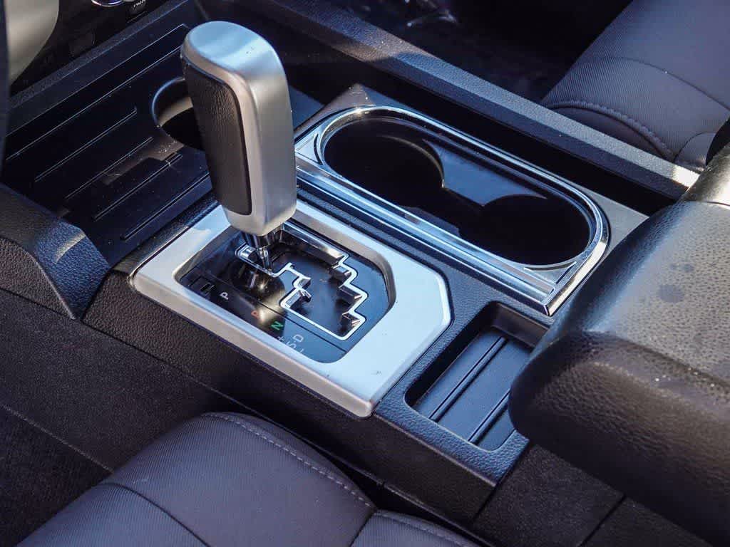 Thumbnail: 2015 Toyota Tundra - 16