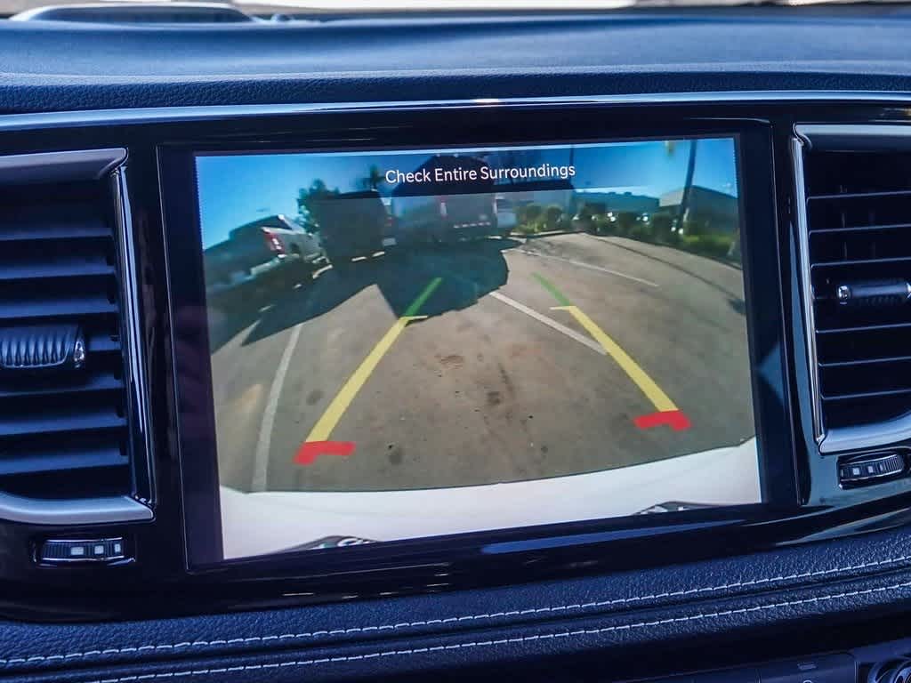 Thumbnail: 2024 Chrysler Pacifica - 22