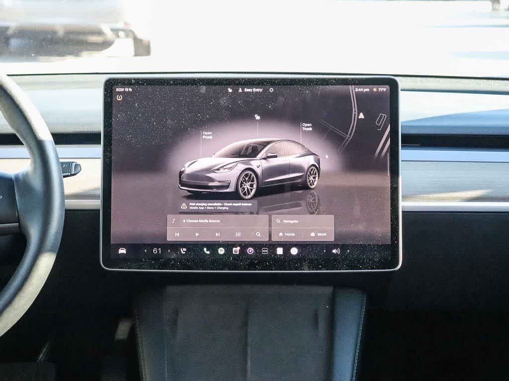 Thumbnail: 2023 Tesla Model 3 - 11
