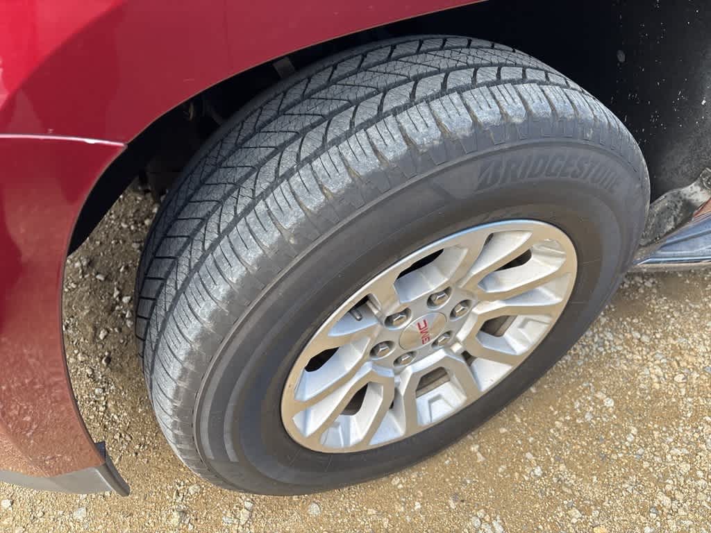 Thumbnail: 2018 GMC Yukon XL - 2