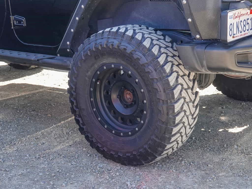 Thumbnail: 2018 Jeep Wrangler - 19