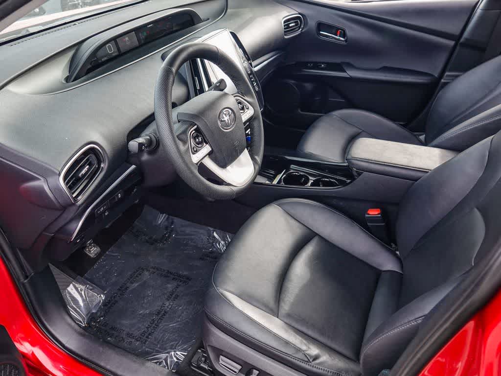 Thumbnail: 2017 Toyota Prius Prime - 17