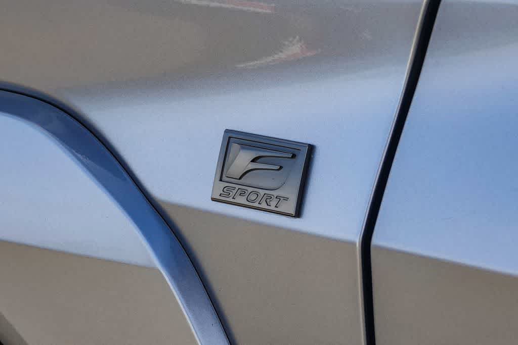 Thumbnail: 2024 Lexus UX - 11