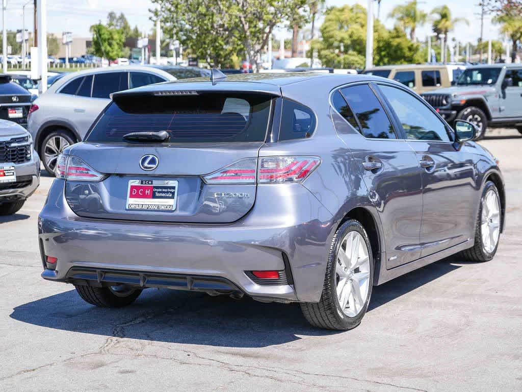 Thumbnail: 2015 Lexus CT - 6