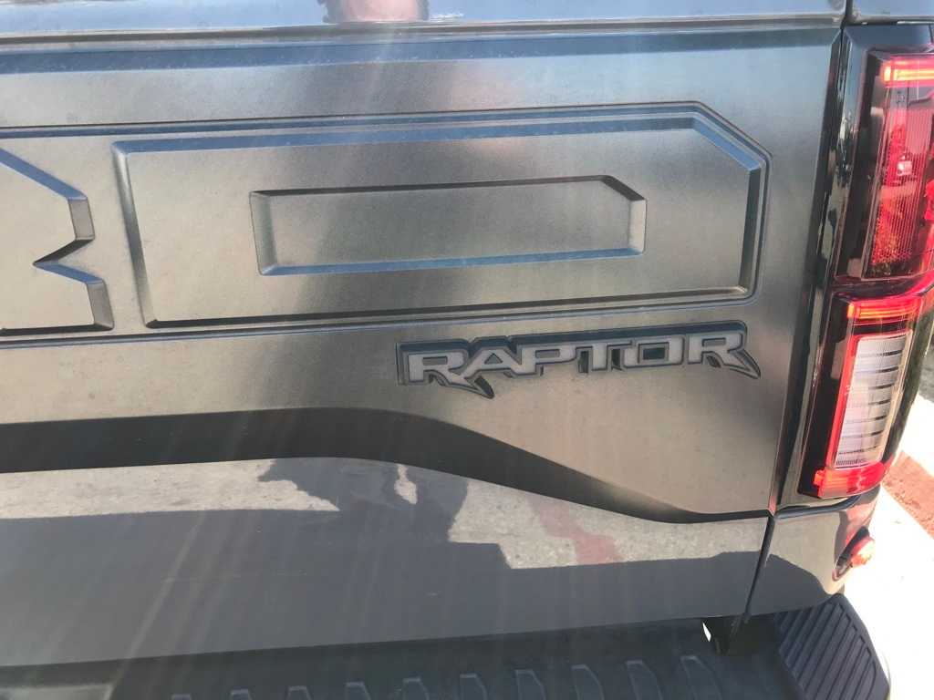 Thumbnail: 2018 Ford F-150 - 5