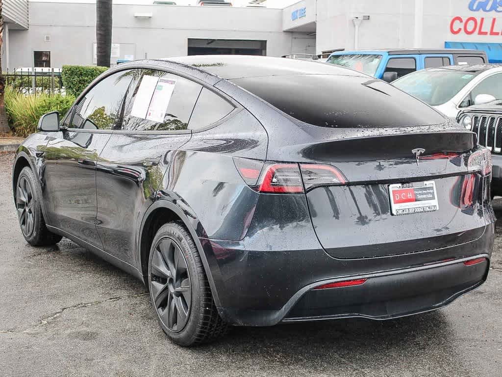Thumbnail: 2024 Tesla Model Y - 8