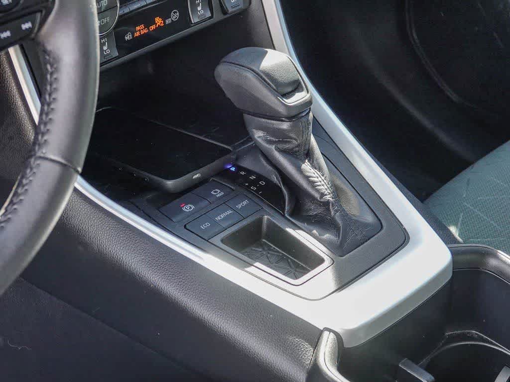 Thumbnail: 2023 Toyota RAV4 - 15