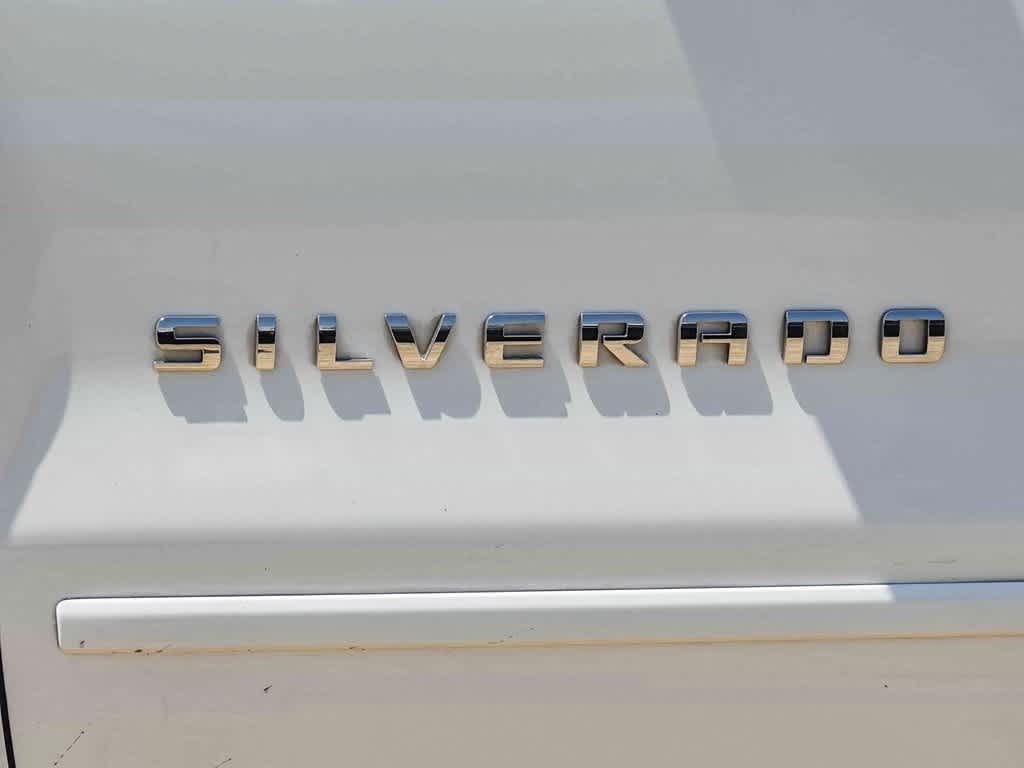 Thumbnail: 2017 Chevrolet Silverado 1500 - 21