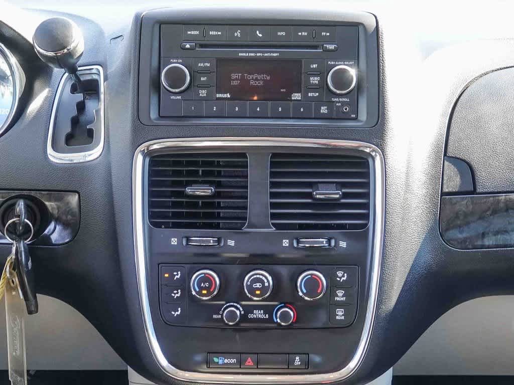 Thumbnail: 2015 Dodge Grand Caravan - 12