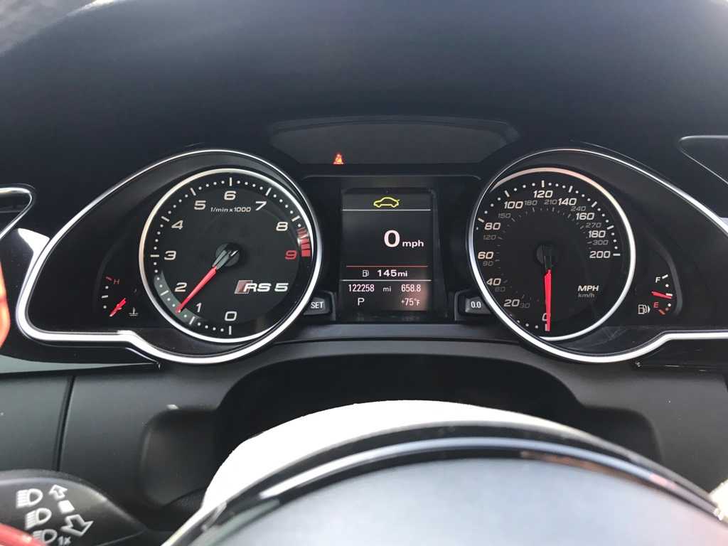 Thumbnail: 2013 Audi RS 5 - 12