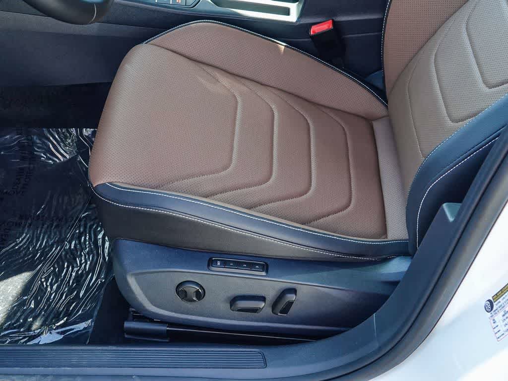 Thumbnail: 2025 Volkswagen Jetta - 20