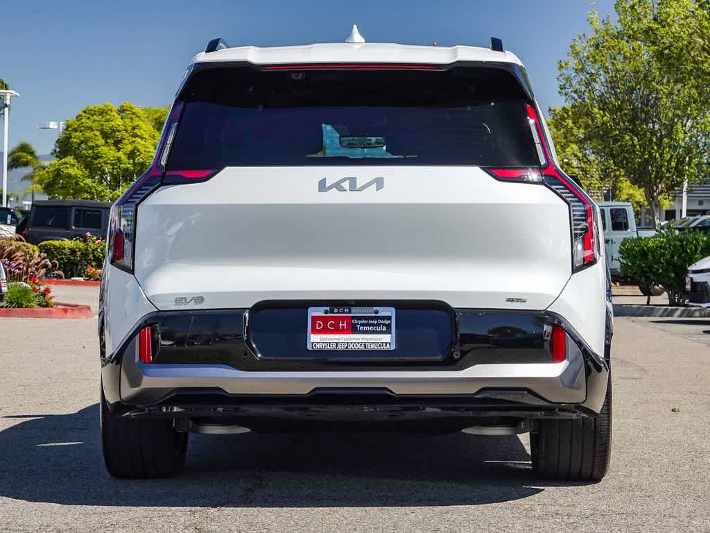 Thumbnail: 2024 Kia EV9 - 5
