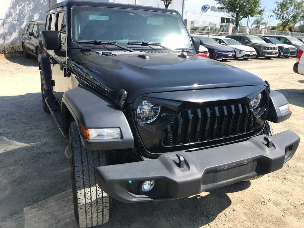 Thumbnail: 2023 Jeep Wrangler - 3