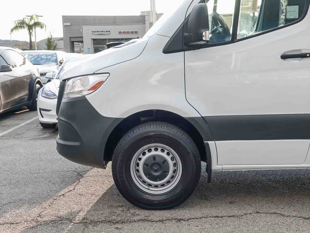 Thumbnail: 2020 Mercedes-Benz Sprinter - 9