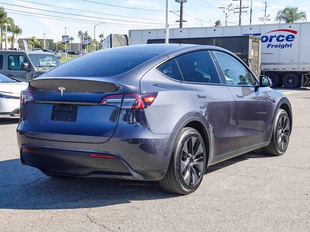 Thumbnail: 2025 Tesla Model Y - 4