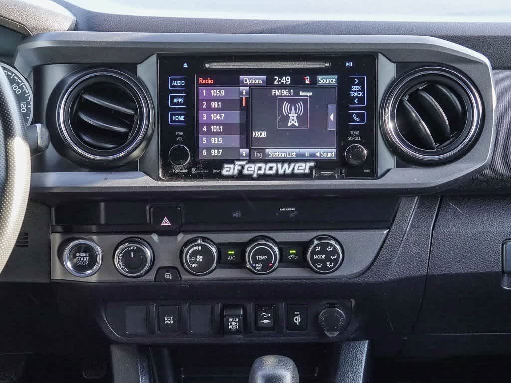 Thumbnail: 2019 Toyota Tacoma - 12