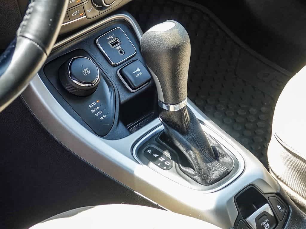 Thumbnail: 2019 Jeep Compass - 18