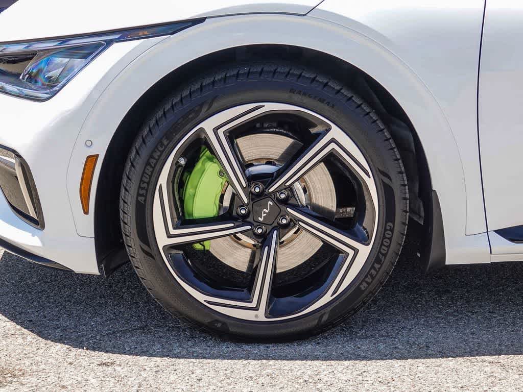 Thumbnail: 2024 Kia EV6 - 10