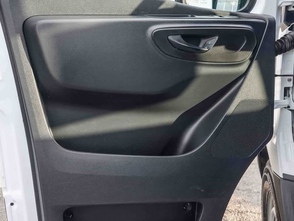 Thumbnail: 2020 Mercedes-Benz Sprinter - 19