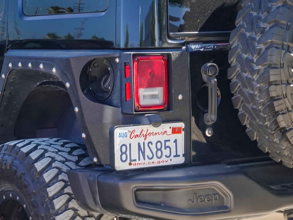 Thumbnail: 2018 Jeep Wrangler - 18