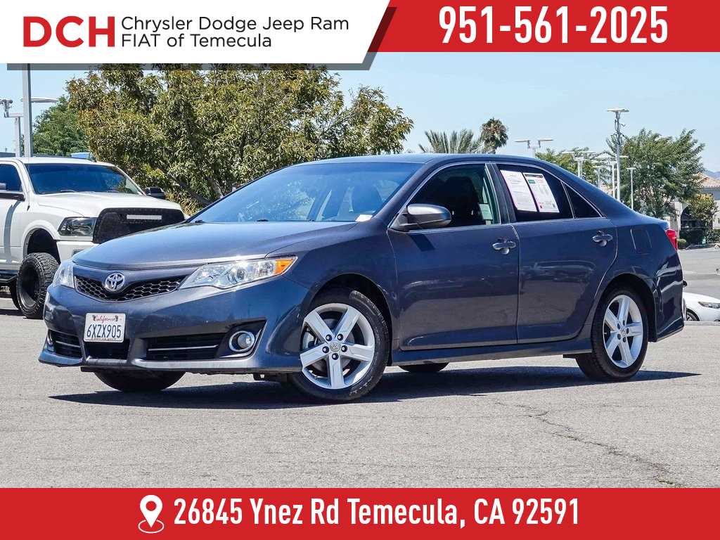 2012 Toyota Camry SE -
                  Temecula, CA
