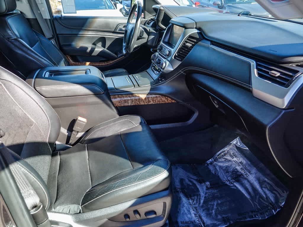 Thumbnail: 2015 Chevrolet Suburban - 15