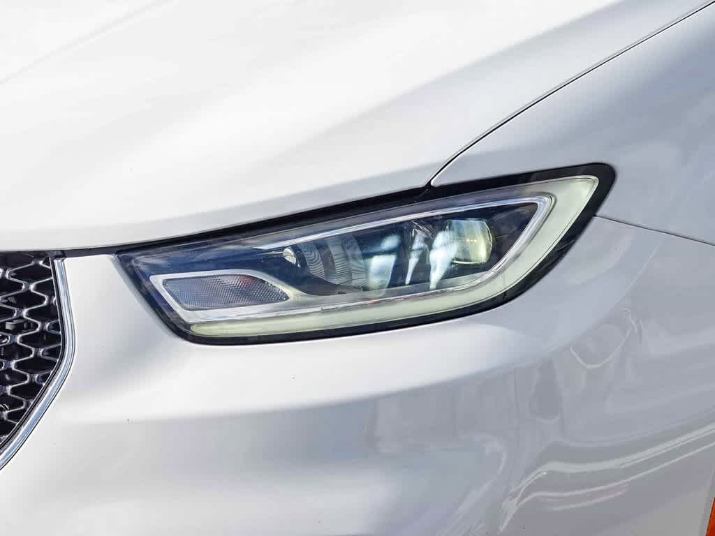 Thumbnail: 2024 Chrysler Pacifica - 8