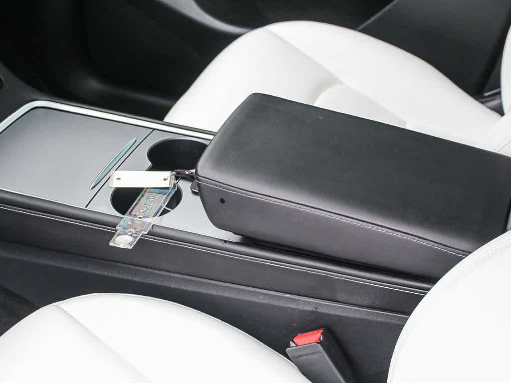 Thumbnail: 2024 Tesla Model Y - 20