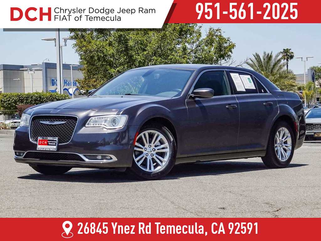 2017 Chrysler 300 Limited Edition -
                  Temecula, CA
