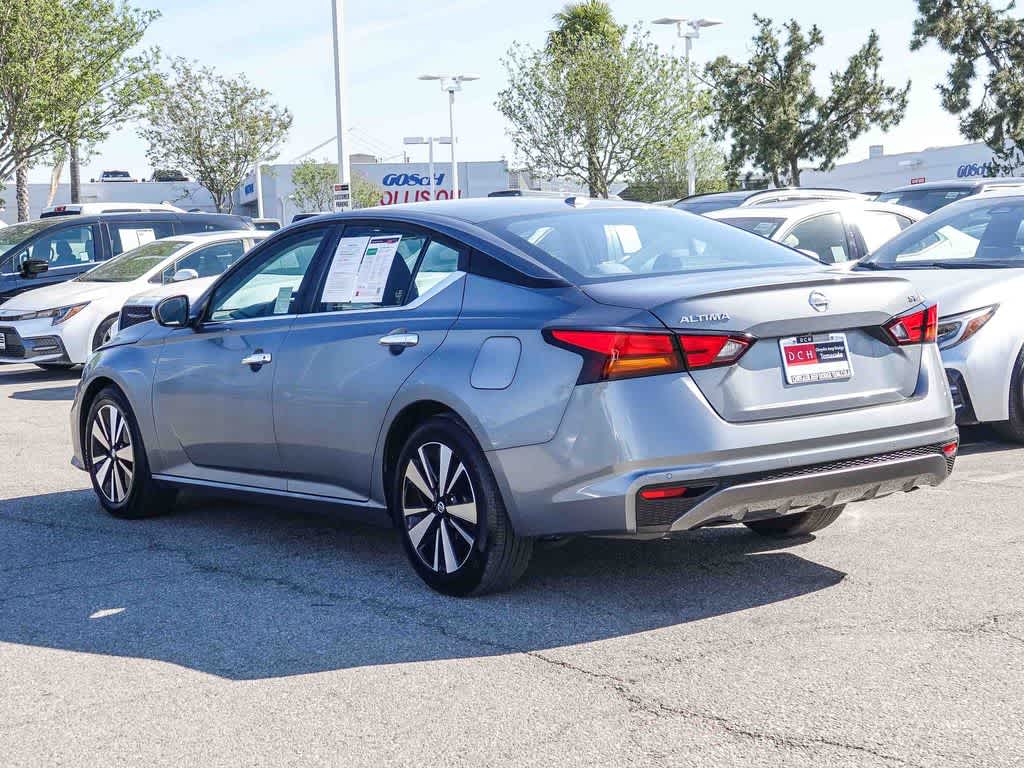 Thumbnail: 2021 Nissan Altima - 6