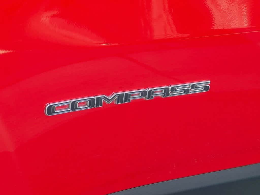 Thumbnail: 2018 Jeep Compass - 10