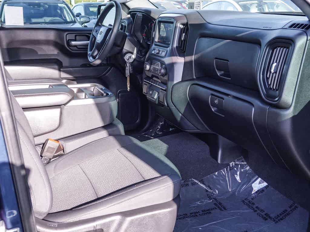 Thumbnail: 2020 Chevrolet Silverado 1500 - 16