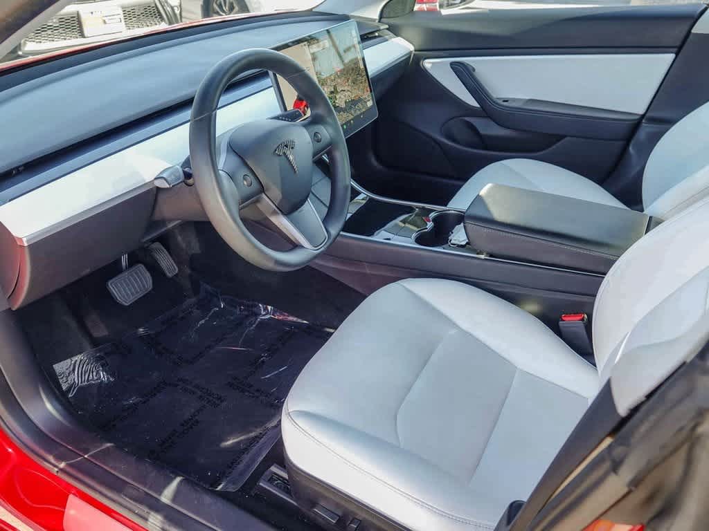 Thumbnail: 2020 Tesla Model 3 - 14