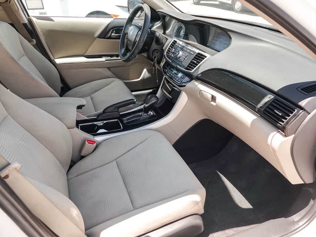 Thumbnail: 2016 Honda Accord - 15