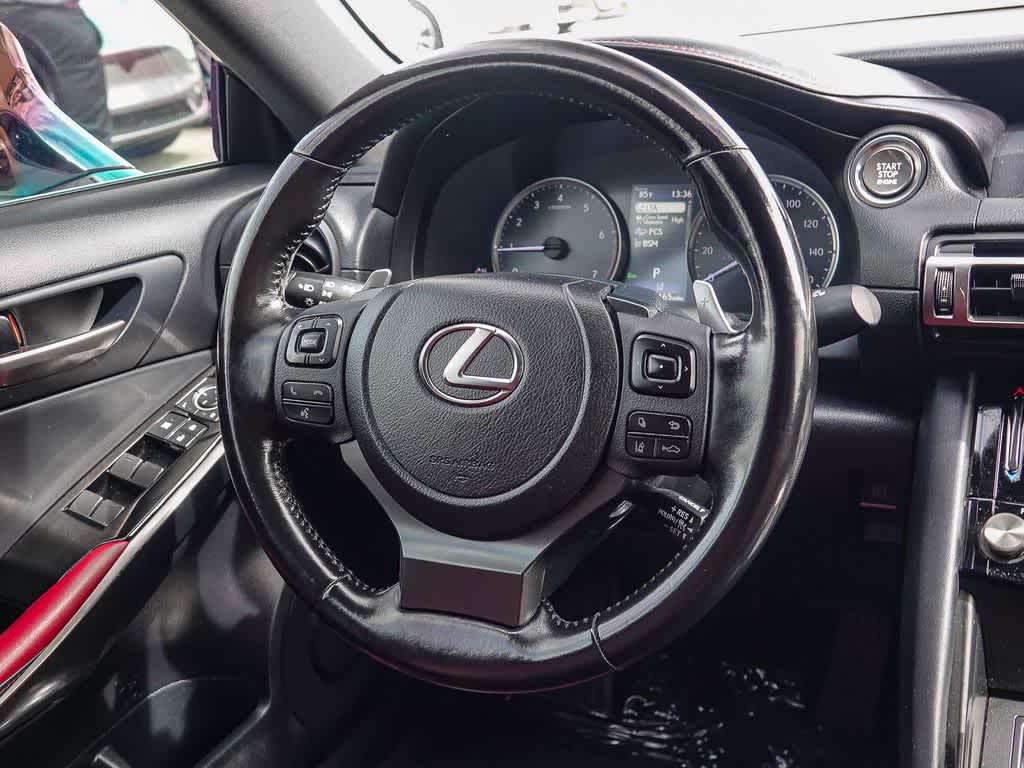 Thumbnail: 2022 Lexus IS - 14