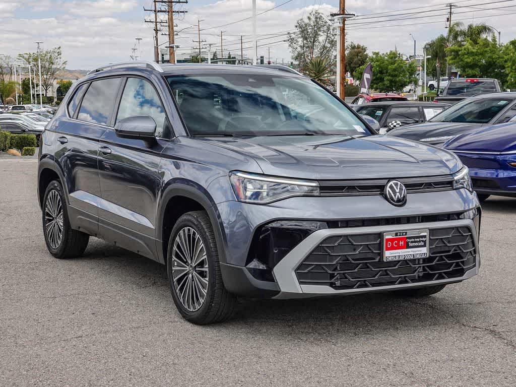 Thumbnail: 2025 Volkswagen Taos - 2