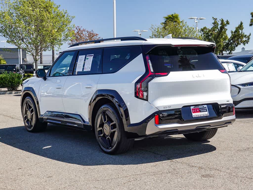 Thumbnail: 2024 Kia EV9 - 6
