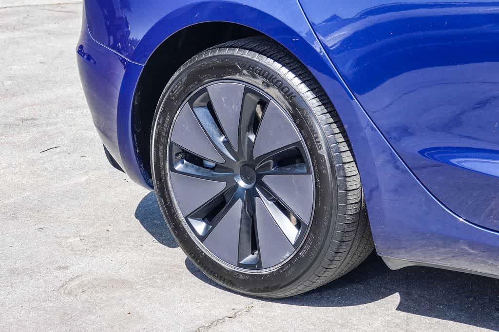 Thumbnail: 2024 Tesla Model 3 - 10