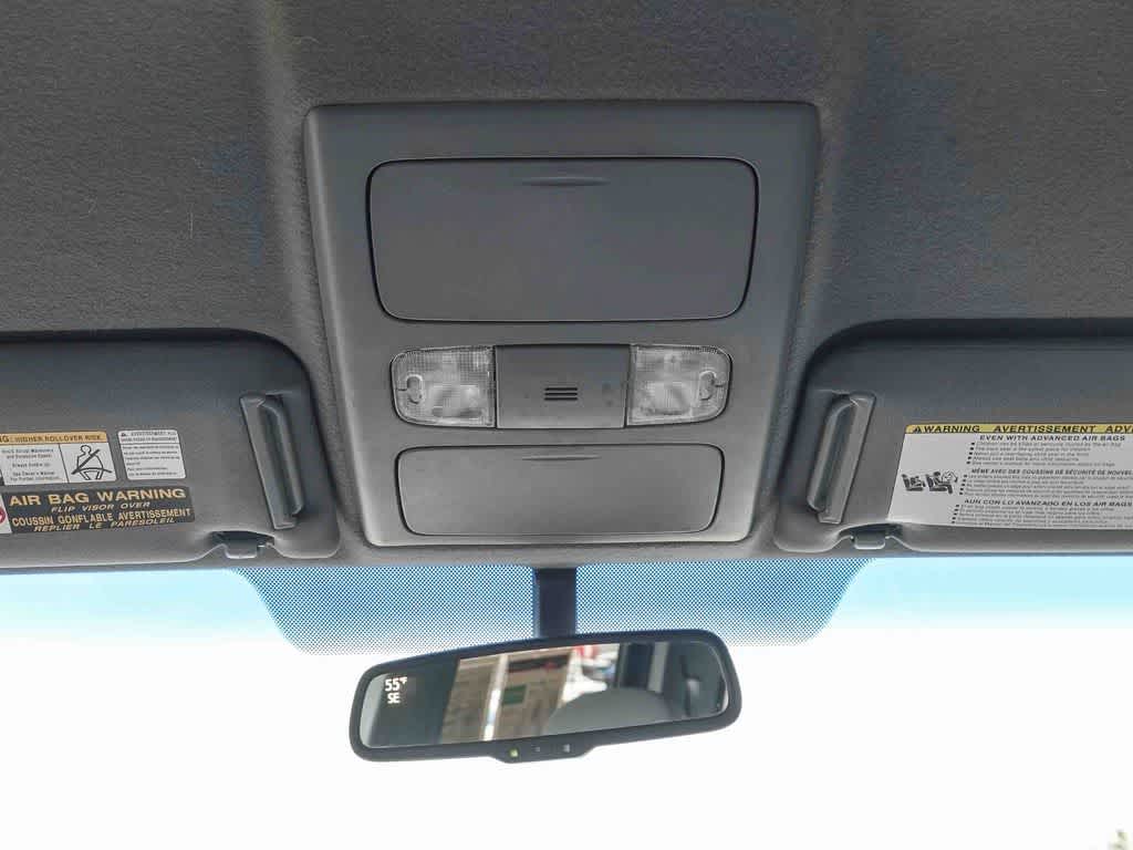 Thumbnail: 2013 Toyota Tacoma - 16