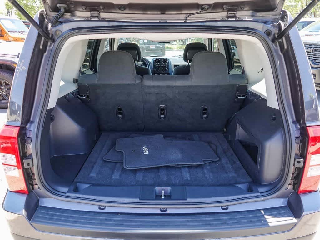 Thumbnail: 2016 Jeep Patriot - 25