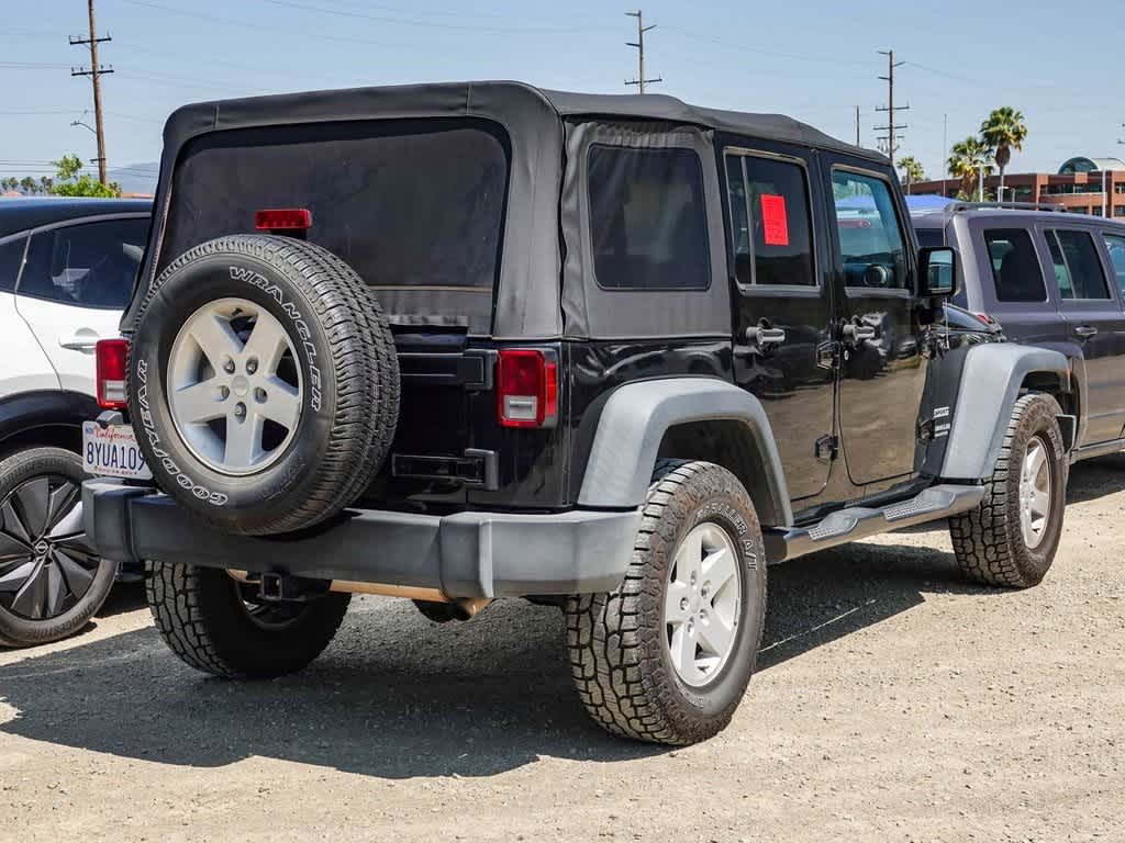 2017 Jeep Wrangler Unlimited Sport 13