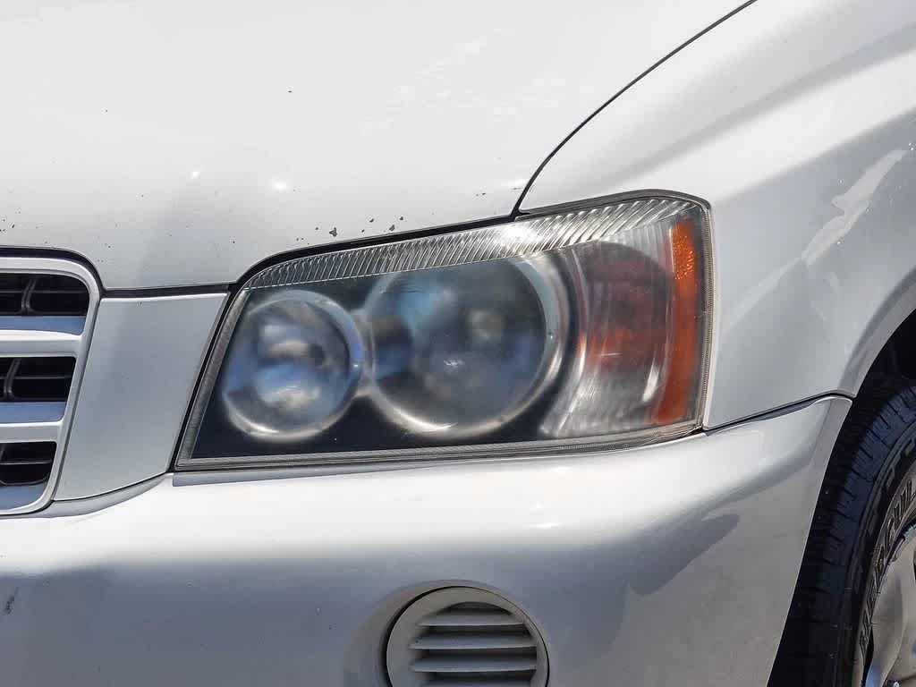 Thumbnail: 2003 Toyota Highlander - 8