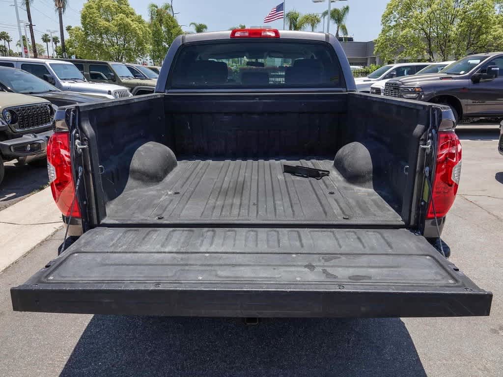 2017 Toyota Tundra SR5 26